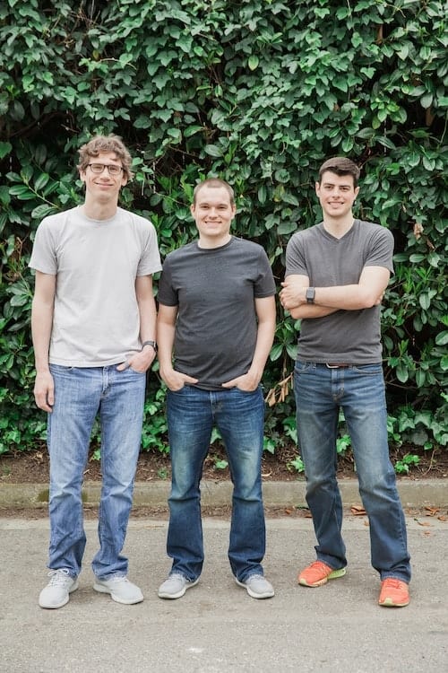 young, men, hedge